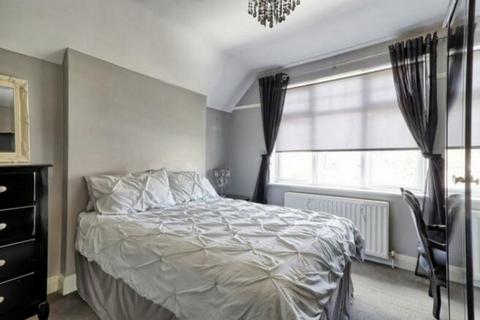 undefined, High Road, Basildon, SS13