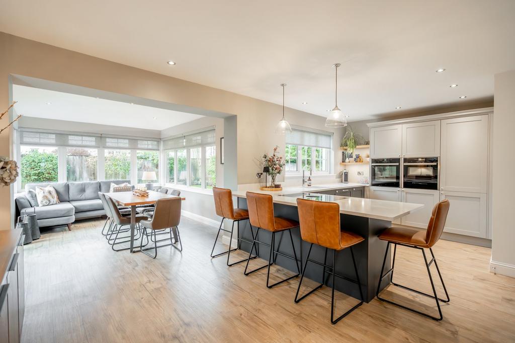 Kitchen diner