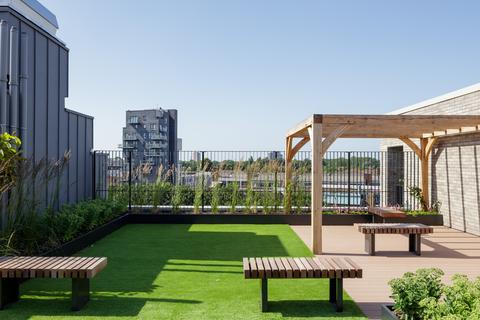 3 bedroom apartment for sale, London E9