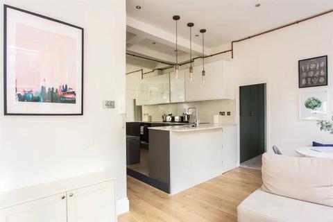 2 bedroom apartment to rent, Vine Hill, London, EC1R