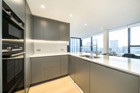 2 bedroom apartment for sale, South Quay Plaza, Hampton Tower, E14
