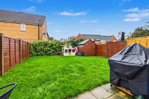 3 bedroom terraced house for sale, Argus Walk, Crawley RH11