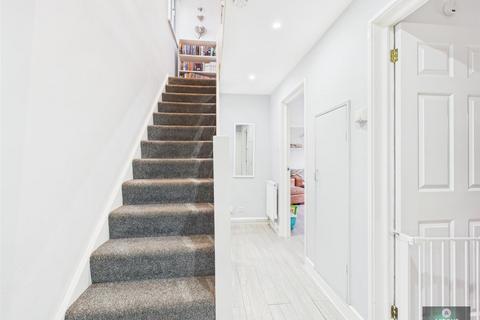 3 bedroom terraced house for sale, Argus Walk, Crawley RH11