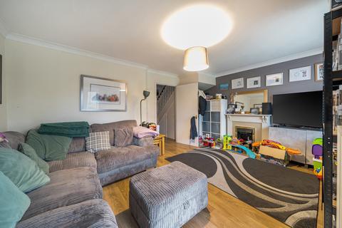 3 bedroom end of terrace house for sale, Bowater Gardens, Lower Sunbury, TW16
