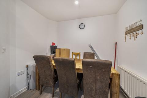 3 bedroom end of terrace house for sale, Bowater Gardens, Lower Sunbury, TW16