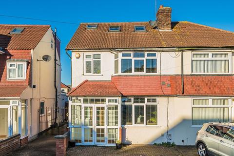 undefined, Ellerdine Road, Hounslow TW3
