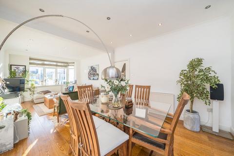 undefined, Ellerdine Road, Hounslow TW3