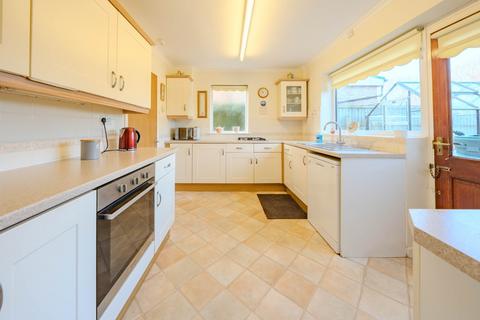 3 bedroom detached house for sale, Rockwood Crescent, Calverley, Pudsey, West Yorkshire