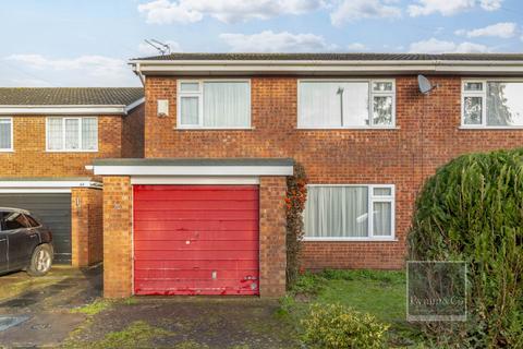 3 bedroom semi-detached house for sale, Aylesbury Close, Norwich NR3