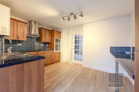 2 bedroom terraced house for sale, Sycamore Close, North Walsham NR28