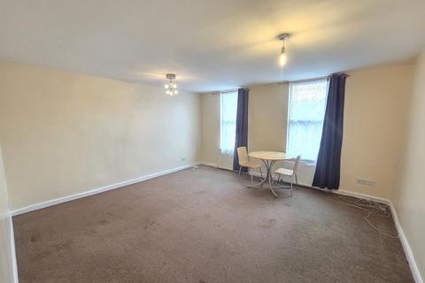 1 bedroom flat to rent, Beulah Road, Thornton Heath. CR7 8JJ