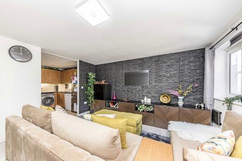 undefined, Singapore Road, London W13
