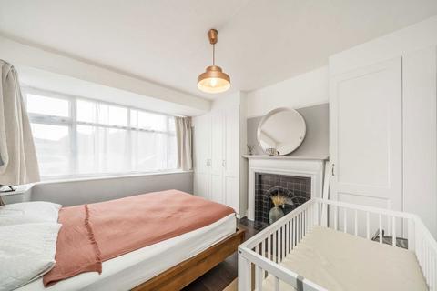 undefined, Priory Gardens, London W5