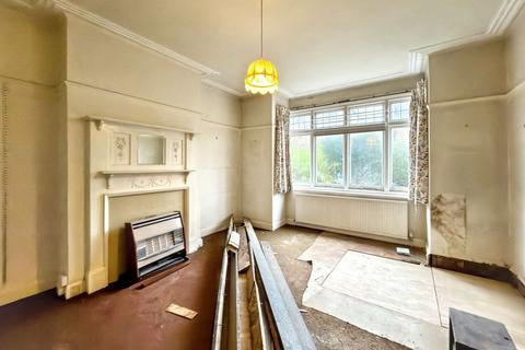 3 bedroom detached house for sale, 38 Redston Road, Crouch End, London, N8 7HJ