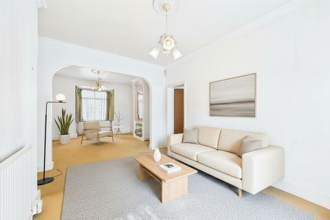 undefined, Field End, Ruislip, HA4