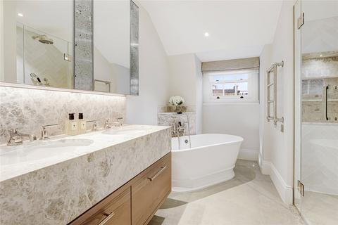 3 bedroom apartment to rent, Ebury Street, London, SW1W
