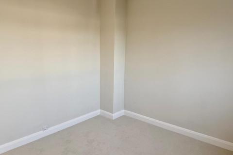 2 bedroom maisonette to rent, Transmere Road, Petts Wood, Orpington, BR5