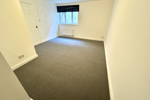 2 bedroom apartment to rent, Adeline Road, Boscombe