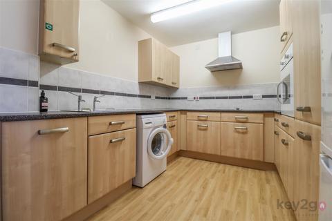 undefined, Dyche Road, Sheffield, S8