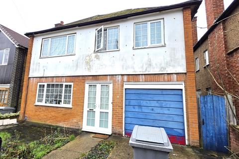 4 bedroom house for sale, Fairview Avenue, Wembley, HA0