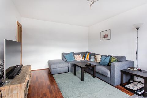 2 bedroom flat to rent, Barker Drive, London, NW1