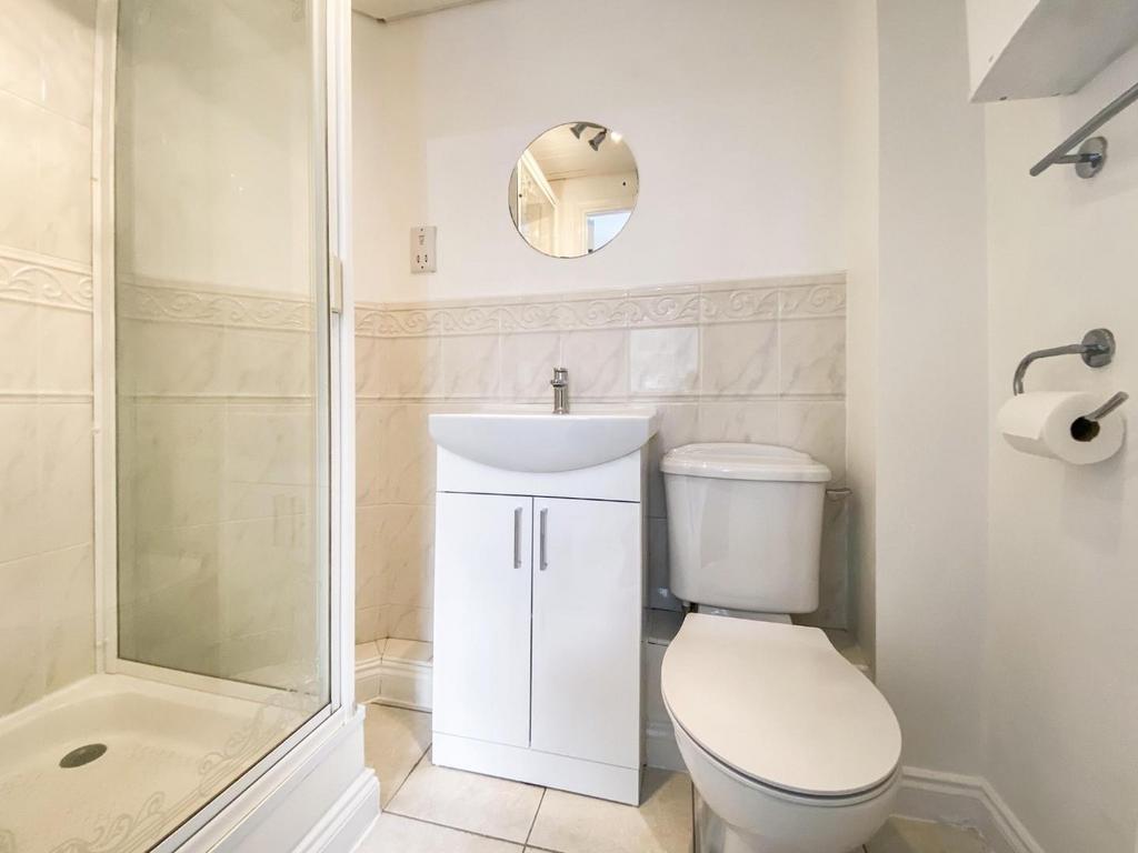Bedroom 1 En Suite