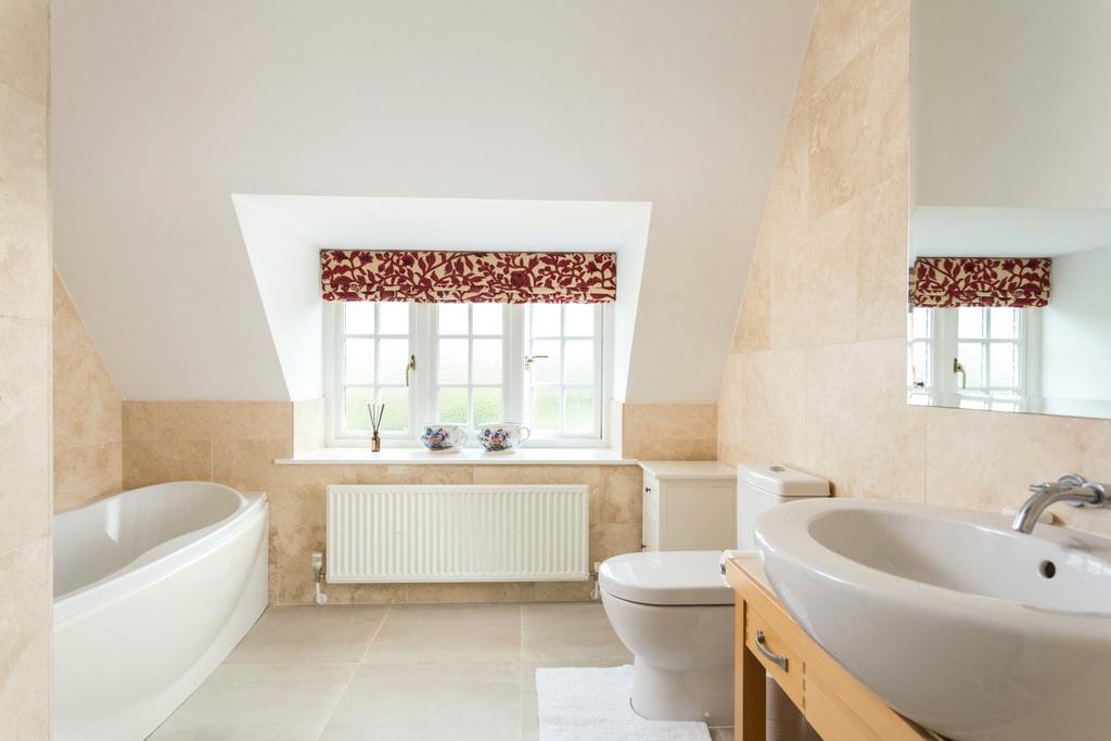 Ensuite Bathroom