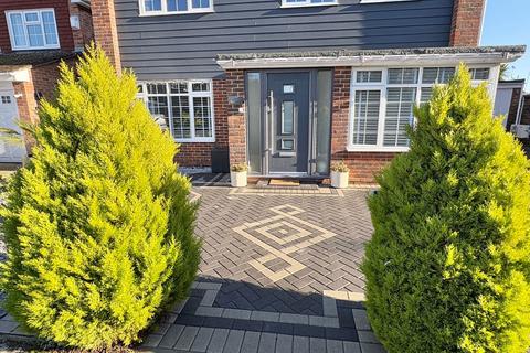 4 bedroom detached house for sale, Westland Gardens, Alverstoke, Gosport, PO12 2LT
