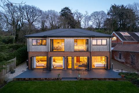 4 bedroom detached house for sale, Cleeve Hill, Cheltenham