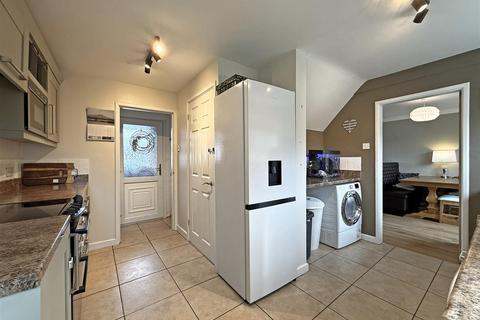 undefined, Park Avenue, Shawbury, Shrewsbury