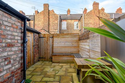 3 bedroom terraced house for sale, Westwood Terrace, South Bank, York, YO23 1HL