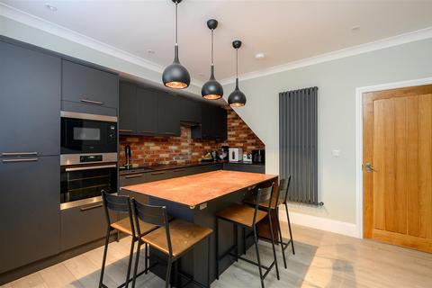 3 bedroom terraced house for sale, Westwood Terrace, South Bank, York, YO23 1HL