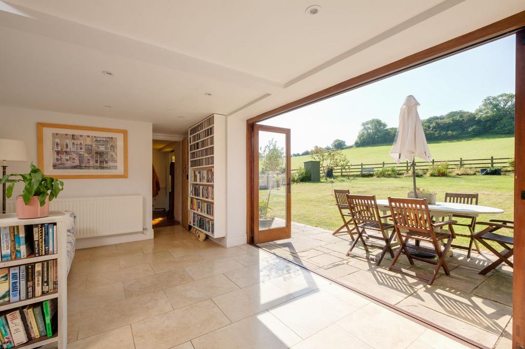 Sitting Room/Day Room