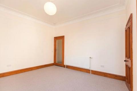 2 bedroom flat to rent, Mertoun Place, Polwarth, Edinburgh, EH11