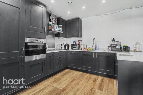 1 bedroom apartment for sale, Victoria Avenue, Southend-on-Sea