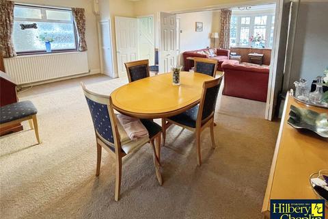 3 bedroom semi-detached house for sale, Glebe Way, Hornchurch, Essex, RM11