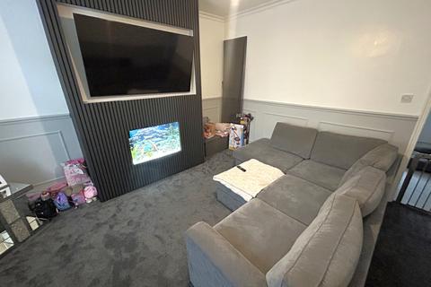 2 bedroom terraced house for sale, Field Street, Droylsden