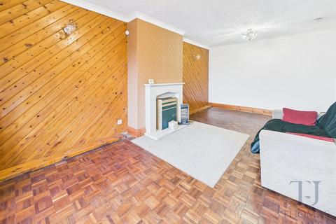 3 bedroom semi-detached house for sale, Summerwood Lane, Nottingham
