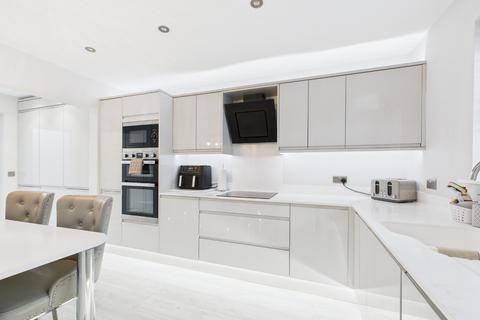 4 bedroom detached house for sale, Browns Way, Beverley, HU17 8FQ