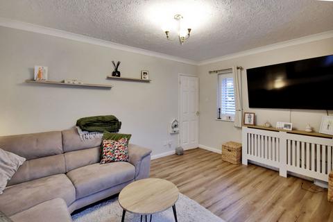 2 bedroom link detached house for sale, Black Horse Mews, Sevenoaks TN15