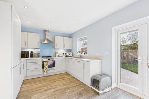 3 bedroom semi-detached house for sale, Harrison Croft, Gilberdyke, Brough, HU15 2GW