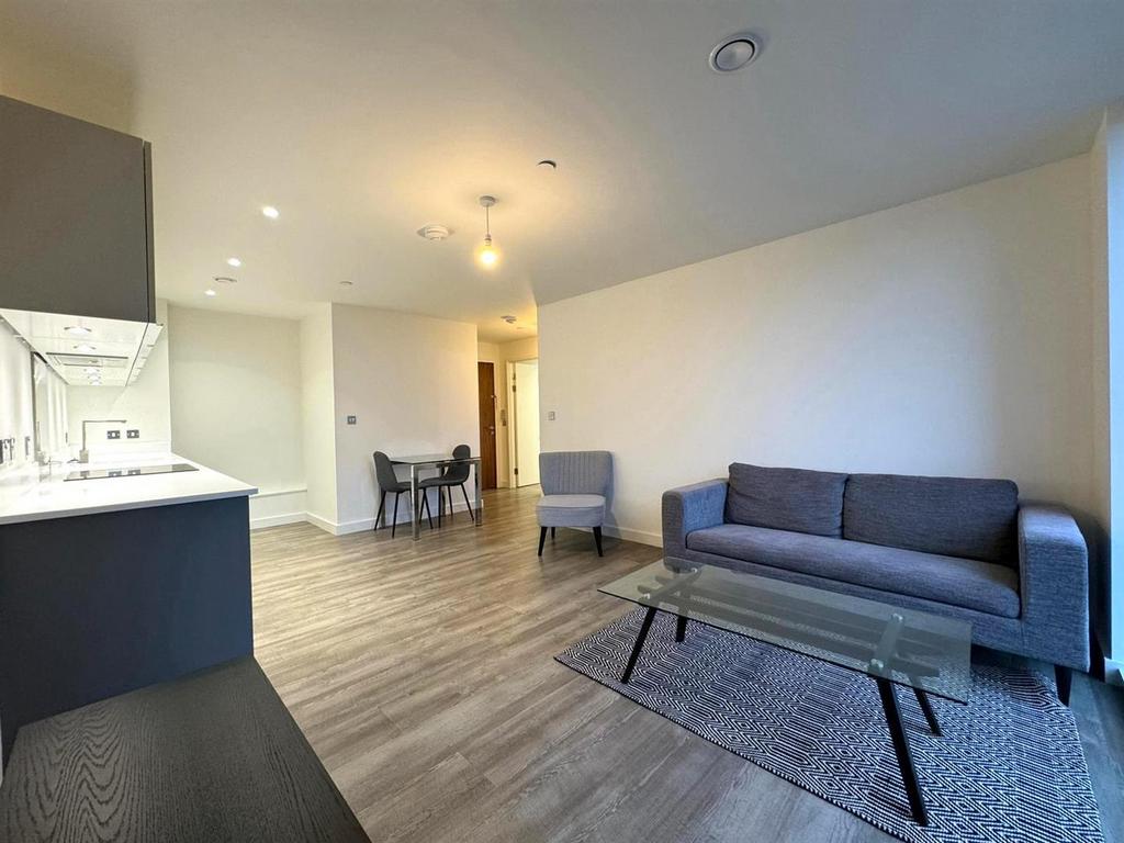 Living area.jpg