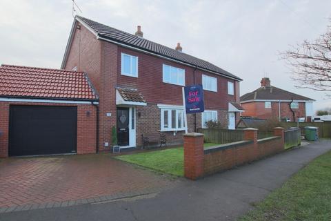 4 bedroom semi-detached house for sale, Oak Tree Estate, Preston, Hull, HU12 8UU