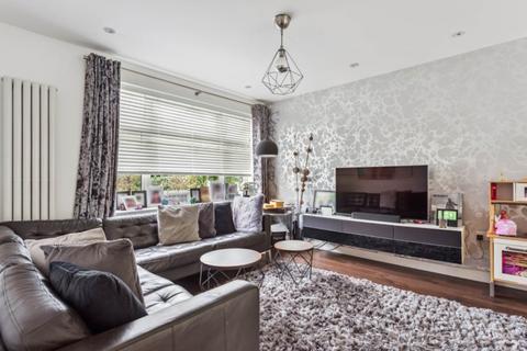 3 bedroom terraced house for sale, Fontwell Close, Harrow Weald