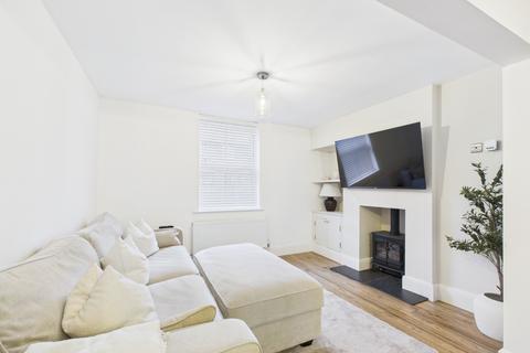 2 bedroom end of terrace house for sale, Pasture Terrace, Beverley, HU17 8DR
