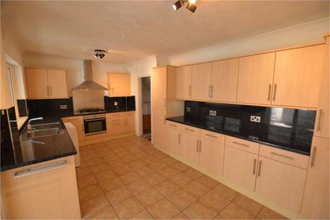 3 bedroom terraced house to rent, Morgan Drive, Greenhithe DA9