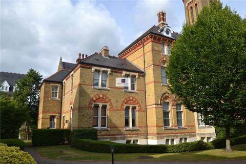 1 bedroom flat to rent, Hallam Close, Watford, WD24