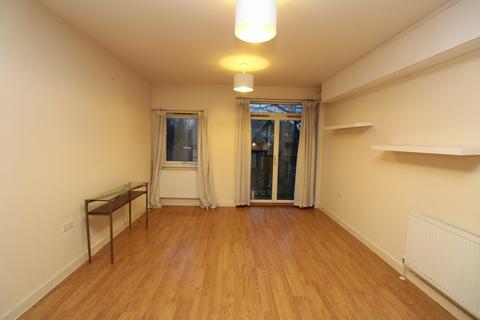 2 bedroom apartment to rent, Brunell Close, Maidstone ME16