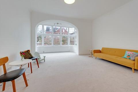 2 bedroom flat to rent, Lindfield Gardens, Hampstead, NW3