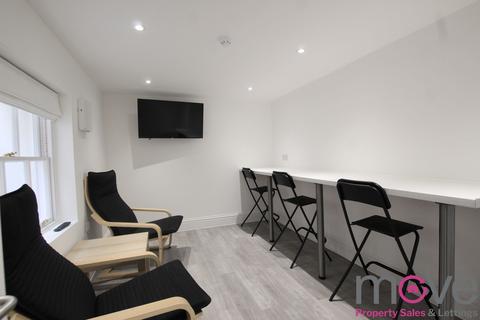 undefined, Hewlett Road, Cheltenham GL52